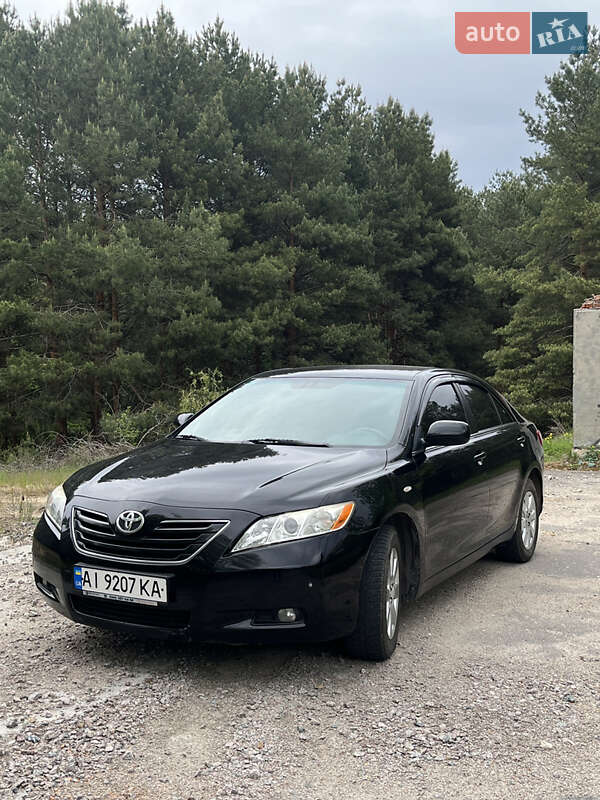 Седан Toyota Camry 2007 в Переяславе