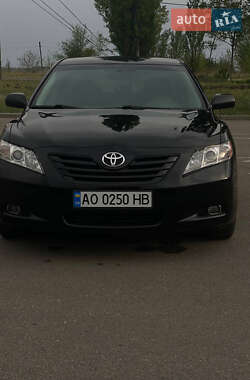 Седан Toyota Camry 2008 в Днепре