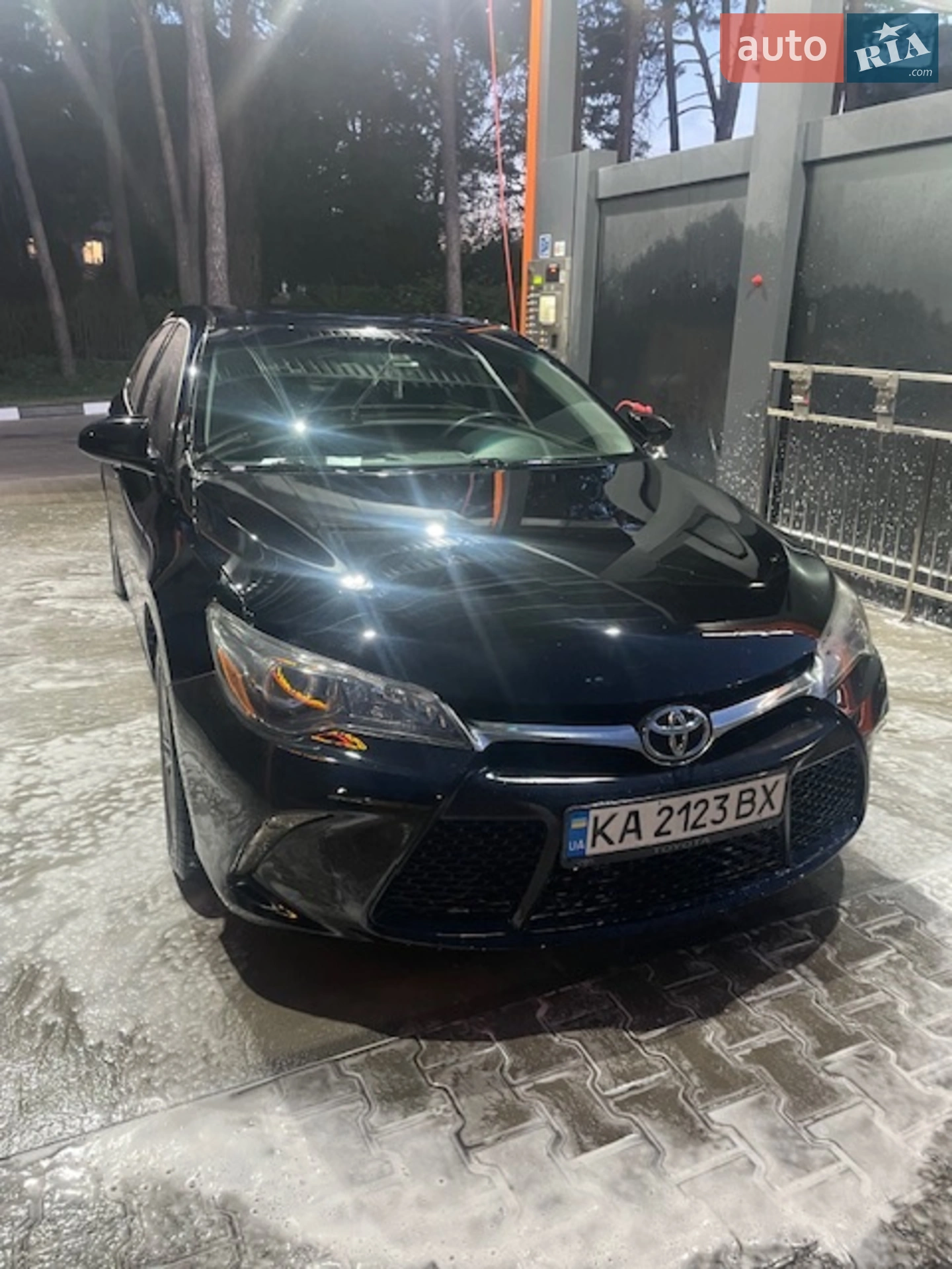 2016 Toyota Camry - мініатюра 12
