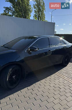 Седан Toyota Camry 2016 в 