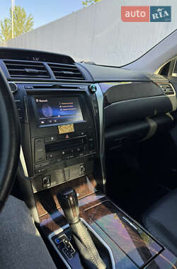 Седан Toyota Camry 2016 в 