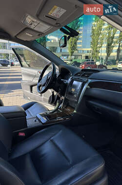 Седан Toyota Camry 2016 в 