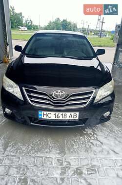 Седан Toyota Camry 2011 в 