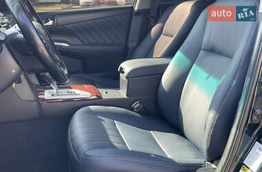 Седан Toyota Camry 2012 в 