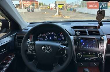Седан Toyota Camry 2012 в 
