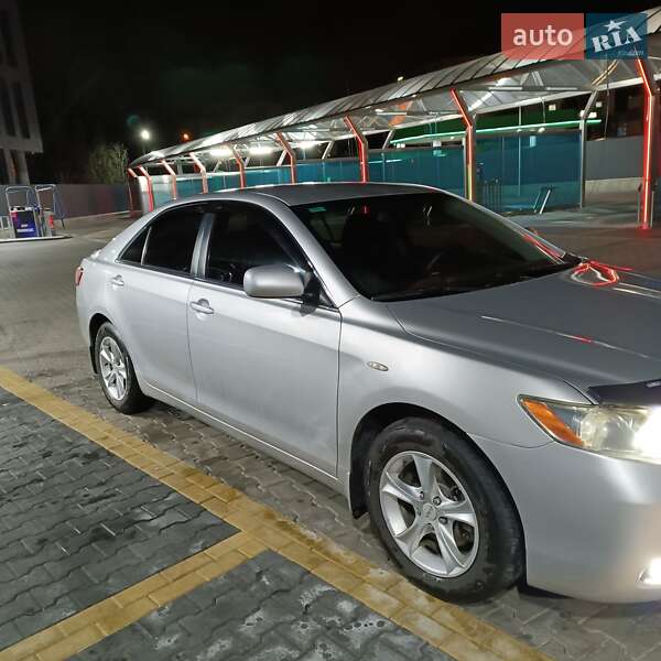 Седан Toyota Camry 2007 в 