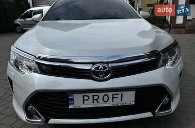 Седан Toyota Camry 2016 в 