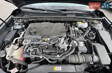 Седан Toyota Camry 2017 в 