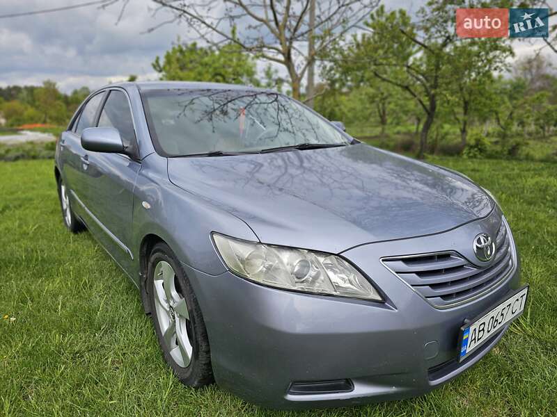 Седан Toyota Camry 2008 в 