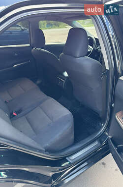 Седан Toyota Camry 2015 в 