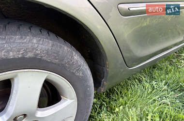 Седан Toyota Camry 2003 в 