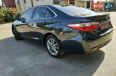 Седан Toyota Camry 2015 в 