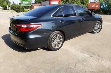 Седан Toyota Camry 2015 в 