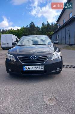 Седан Toyota Camry 2007 в Киеве