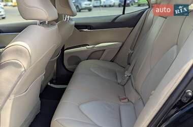 Седан Toyota Camry 2020 в 