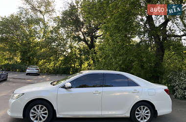 Седан Toyota Camry 2012 в 