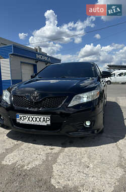 Седан Toyota Camry 2010 в Запоріжжі