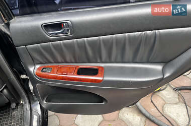 Седан Toyota Camry 2005 в 
