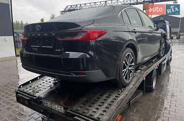 Седан Toyota Camry 2025 в Вінниці