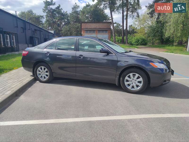 Седан Toyota Camry 2007 в Чернігові