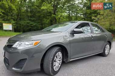 Седан Toyota Camry 2012 в 