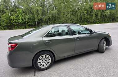 Седан Toyota Camry 2012 в 