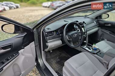 Седан Toyota Camry 2012 в 