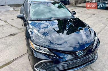 Седан Toyota Camry 2021 в Рівному