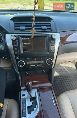 Седан Toyota Camry 2012 в 