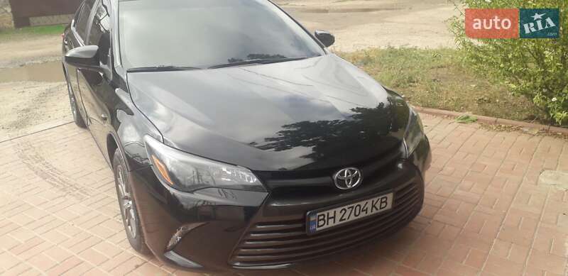 Toyota Camry 2017