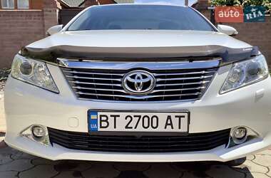 Седан Toyota Camry 2011 в Херсоне