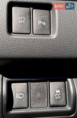 Седан Toyota Camry 2013 в 