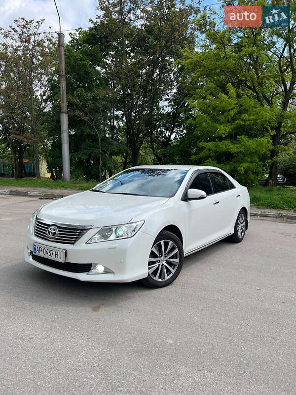 Toyota Camry 2012