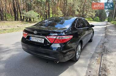 Седан Toyota Camry 2015 в 