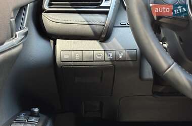 Седан Toyota Camry 2024 в 