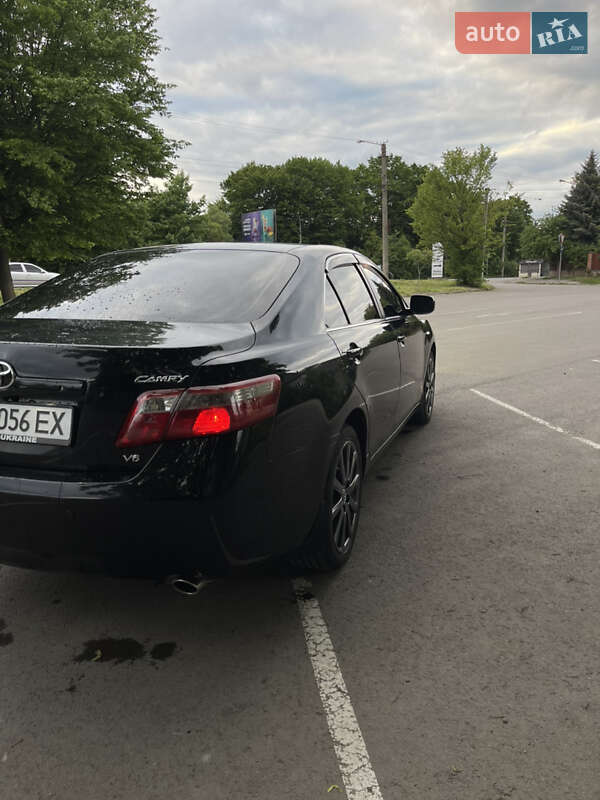 Седан Toyota Camry 2008 в Івано-Франківську