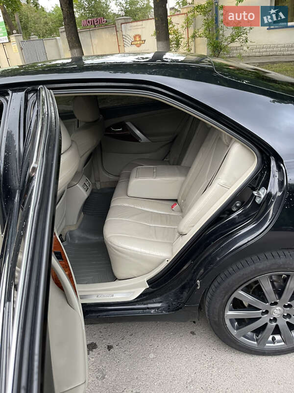 Седан Toyota Camry 2008 в Івано-Франківську