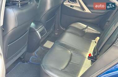 Седан Toyota Camry 2010 в 