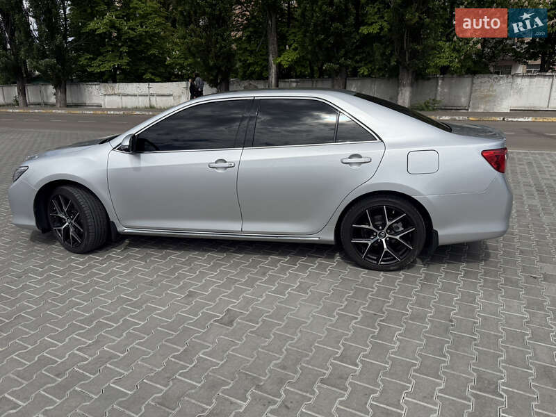 Седан Toyota Camry 2011 в 