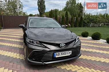 Седан Toyota Camry 2021 в 