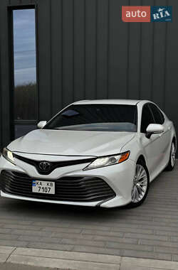Седан Toyota Camry 2017 в Первомайске