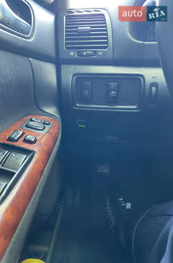 Седан Toyota Camry 2004 в 