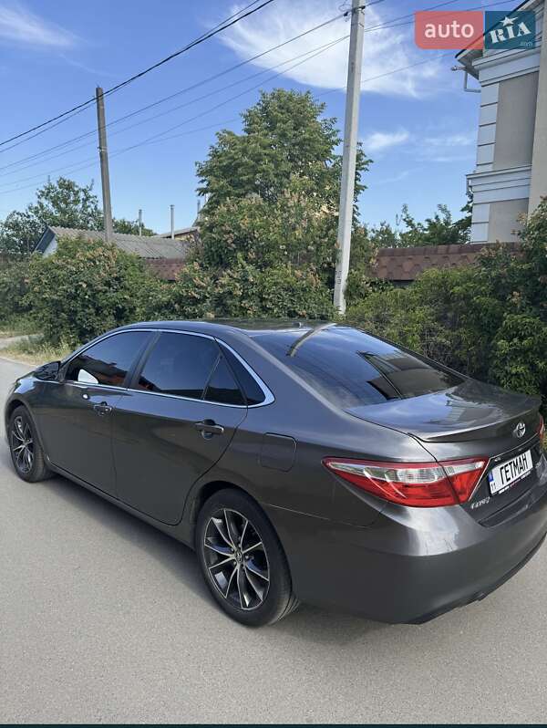 Седан Toyota Camry 2015 в Києві фото 2 Седан Toyota Camry 2015 в Києві
