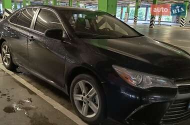 Седан Toyota Camry 2014 в 