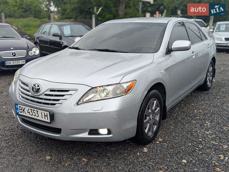Toyota Camry 2007