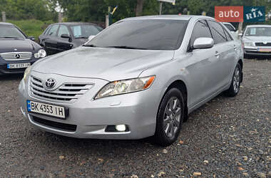 Седан Toyota Camry 2007 в 