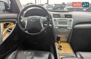 Седан Toyota Camry 2007 в 