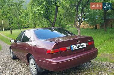 Седан Toyota Camry 1999 в Косове