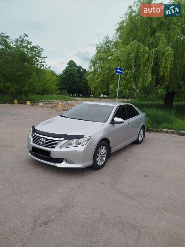 Toyota Camry 2012