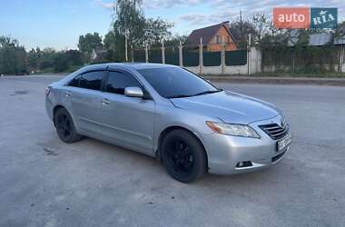 Седан Toyota Camry 2008 в Житомире